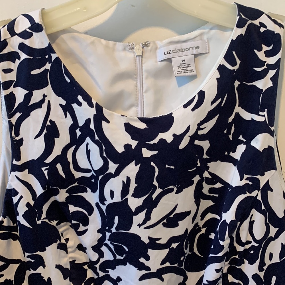 Liz Claiborne Women’s Size 14 Flare Floral Striped Dress - Picture 2 of 4